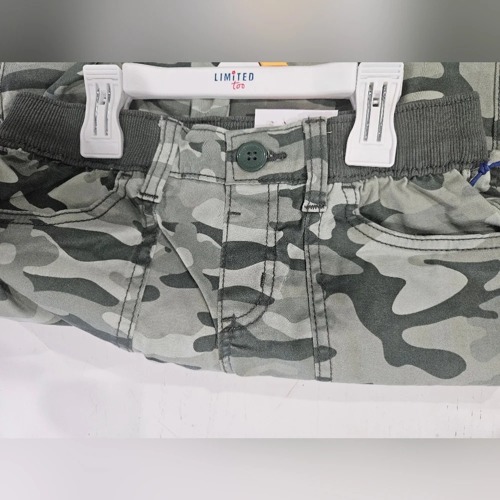 Limited Too Girls Green Camo Army print Cargo pants NEW. Casual Y2k Streetwear - Picture 4 of 9